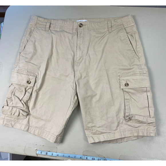 Saddlebred Cargo Shorts Mens 42 Khaki Tan Relaxed Stretch Casual Pockets - Picture 3 of 11